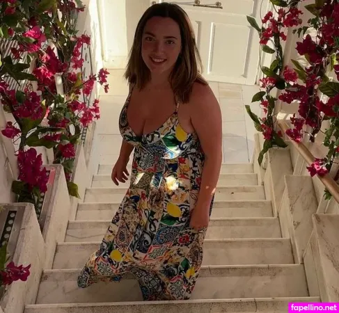 Danielle Smith OnlyFans Thumbnail #m2TslrTLiv
