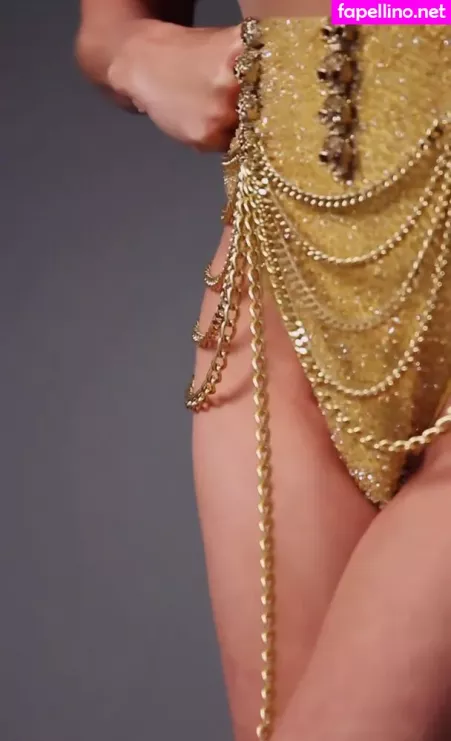 Danielle Winits OnlyFans Thumbnail #xoKM9n0nBR