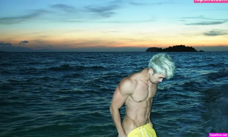 Danielzhang OnlyFans Thumbnail #AzisMMKZn7