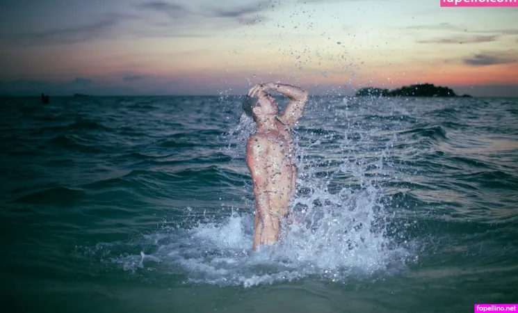 Danielzhang OnlyFans Thumbnail #DyxVphdgKa