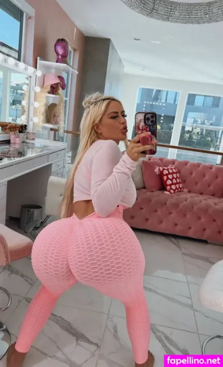 Daniibanks 3 OnlyFans Thumbnail #rmxKu7EomR