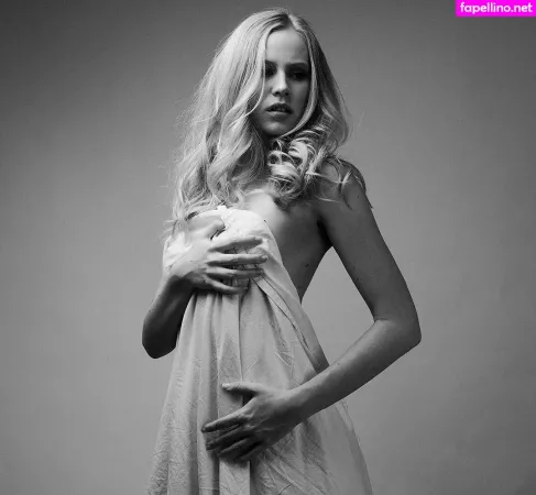 Danika Yarosh OnlyFans Thumbnail #XAmVv0bhT0