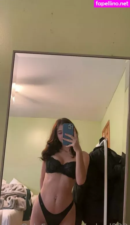 Danikaa OnlyFans Thumbnail #ts5v3NW7lh