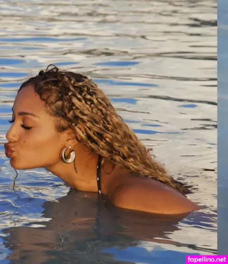 Danileigh OnlyFans Thumbnail #d7dkElKKPl