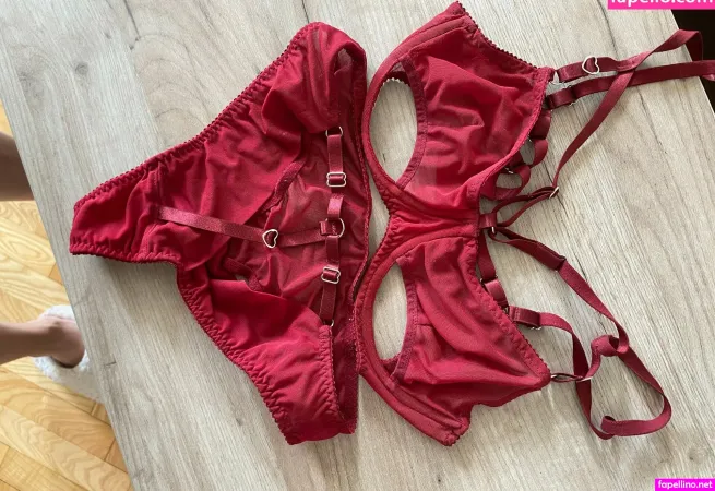 Danipurrre OnlyFans Thumbnail #dJEHbcuIcG