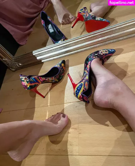 Daniquehogguer OnlyFans Thumbnail #doPv7i2ePs