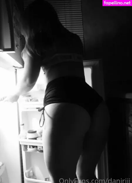 Daniriii OnlyFans Thumbnail #oAb5VKPi4W