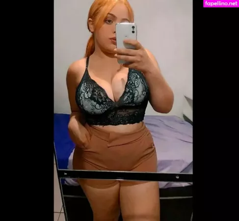 Danis Danielle Azevedo OnlyFans Thumbnail #EKMGeV4VMi