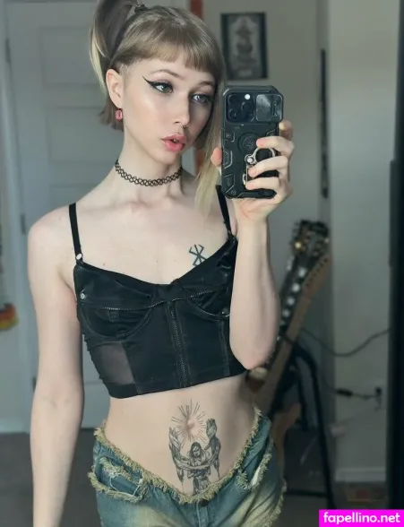 Danisophiaxxx OnlyFans Thumbnail #7ztnPzOaN1
