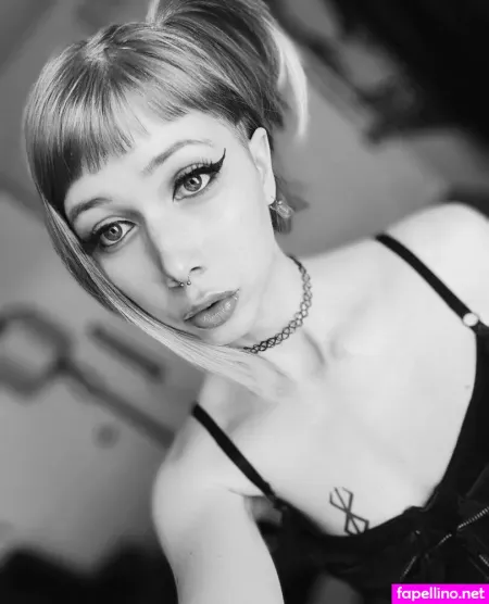 Danisophiaxxx OnlyFans Thumbnail #Obqpz6LM3w