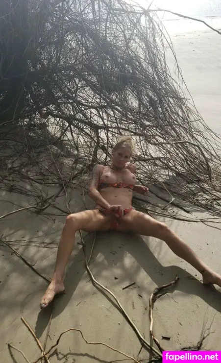 Danni G OnlyFans Thumbnail #EqxrfCkRSo