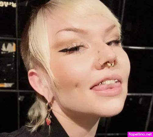 Danni Kancho OnlyFans Thumbnail #KYt1z8HrEK