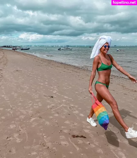 Danni Menzies OnlyFans Thumbnail #65CP6iWbuV
