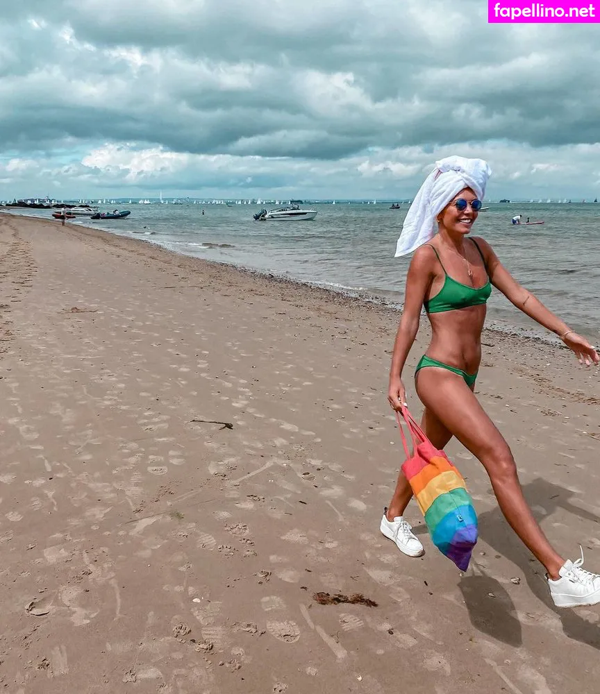danni.menzies Nude Leaked OnlyFans Photo #65CP6iWbuV