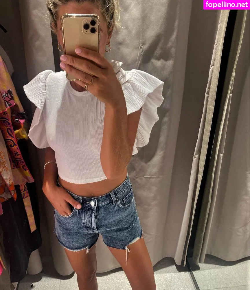 danni.menzies Nude Leaked OnlyFans Photo #GUzT2zFEF1