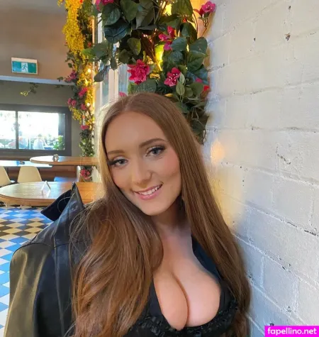 Dannieashurst Main Profile Photo