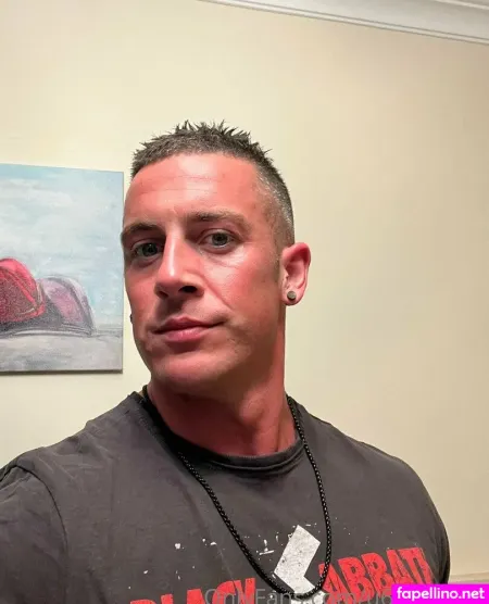 Danthecobbler OnlyFans Thumbnail #A9VaFUUFle