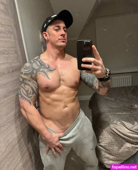 Danthecobbler OnlyFans Thumbnail #AvLM0RwLRT