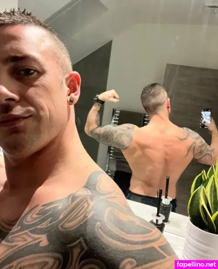 Danthecobbler OnlyFans Thumbnail #MjF3OA52iy