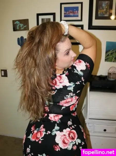 Daphne 2 OnlyFans Thumbnail #nAgjd5seD1