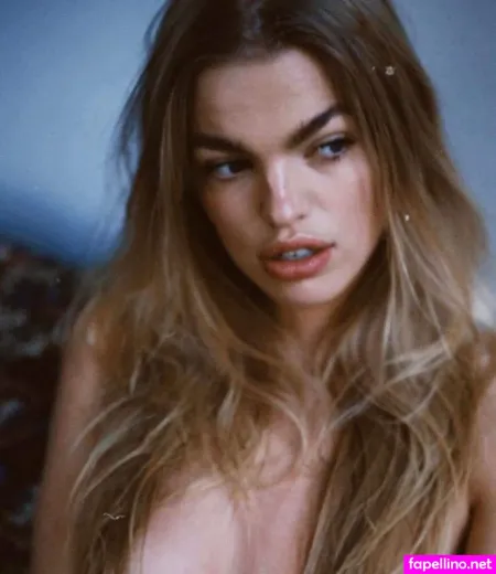 Daphne Groeneveld OnlyFans Thumbnail #YWTWTsQRMH