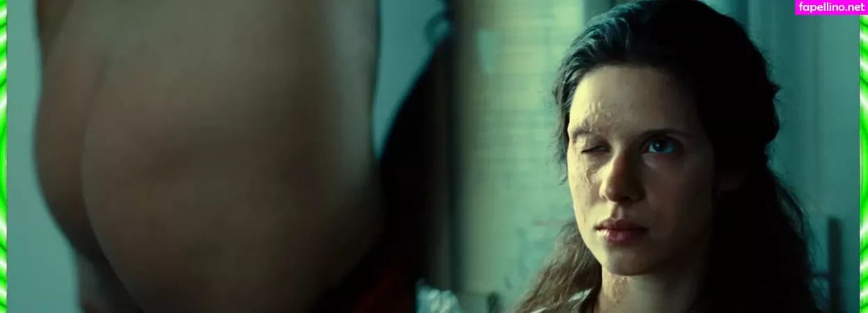 Daphne Patakia OnlyFans Thumbnail #uThEsN7NFy