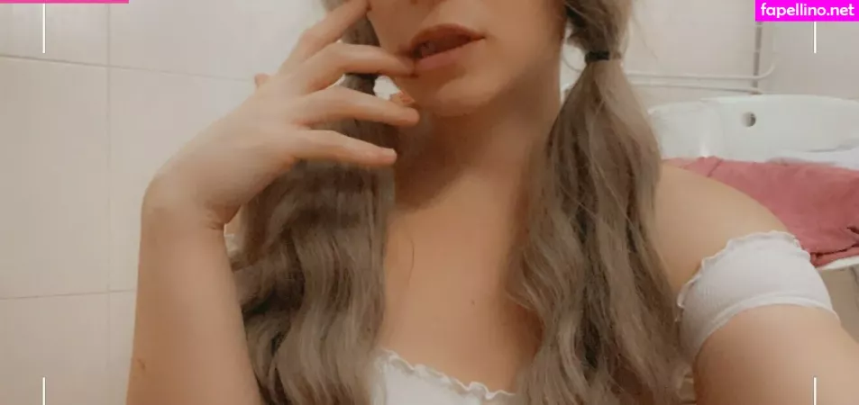 Daphnebubblefree OnlyFans Thumbnail #YB54hl8yjN