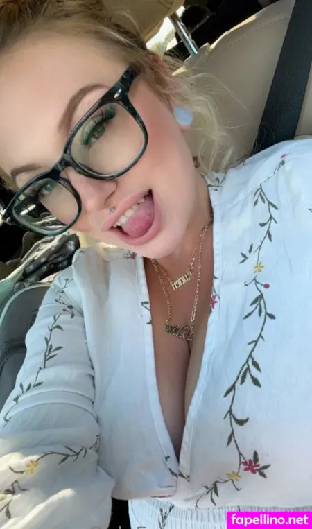 Daphnedangereux OnlyFans Thumbnail #8xUxCGsSMZ