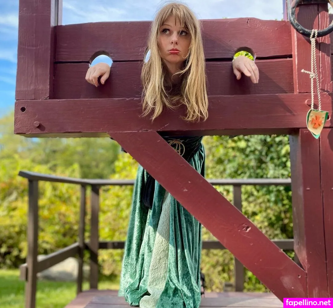 daphnedaphnedaph Nude Leaked OnlyFans Photo #X4ng5G273c