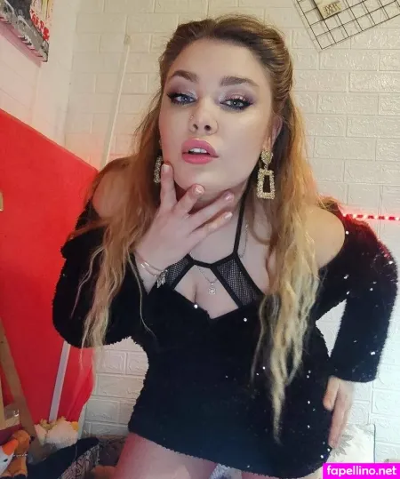 Daphnedelrosefree 1 OnlyFans Thumbnail #HClPAbJoYE