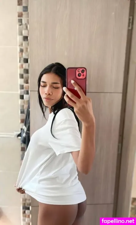 Daphnedelrosefree 1 OnlyFans Thumbnail #p4fcOdI1p9