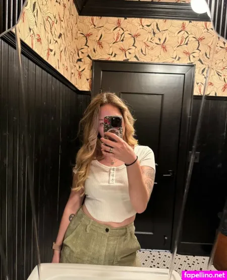 Daphnee D OnlyFans Thumbnail #5N6AlAl4Ns