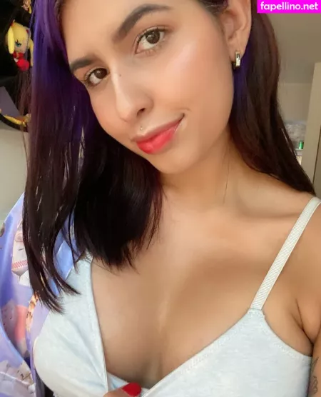 Daphnekroftfree OnlyFans Thumbnail #t6FUZAl6T2