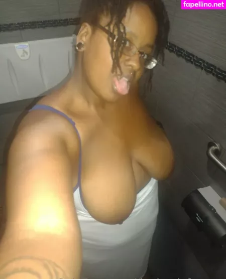 Daphnelefemme OnlyFans Thumbnail #qNddnwp6YO