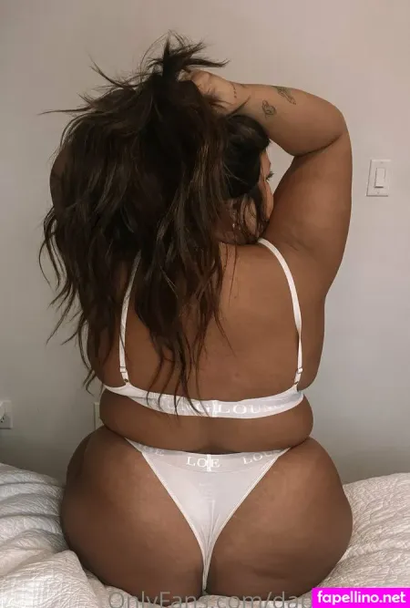 Daphnematt OnlyFans Thumbnail #4mzpU5kITS