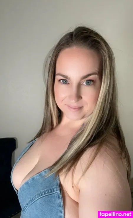 Daphnewest OnlyFans Thumbnail #UjiGfRcOiZ