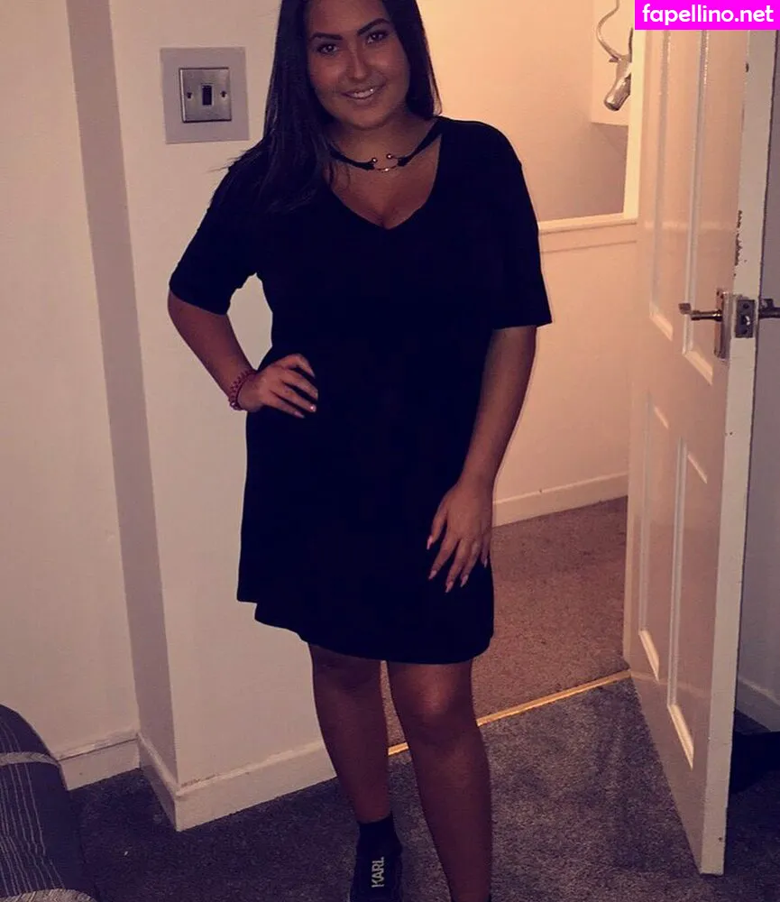 darciroseormiston, darcixormiston, hugekcups Nude Leaked OnlyFans Photo #3Htllb696v