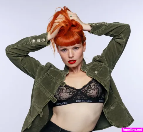 Darcie Louise Model OnlyFans Thumbnail #0a0j51NXl4