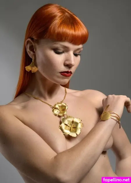 Darcie Louise Model OnlyFans Thumbnail #52OuAEzPAB