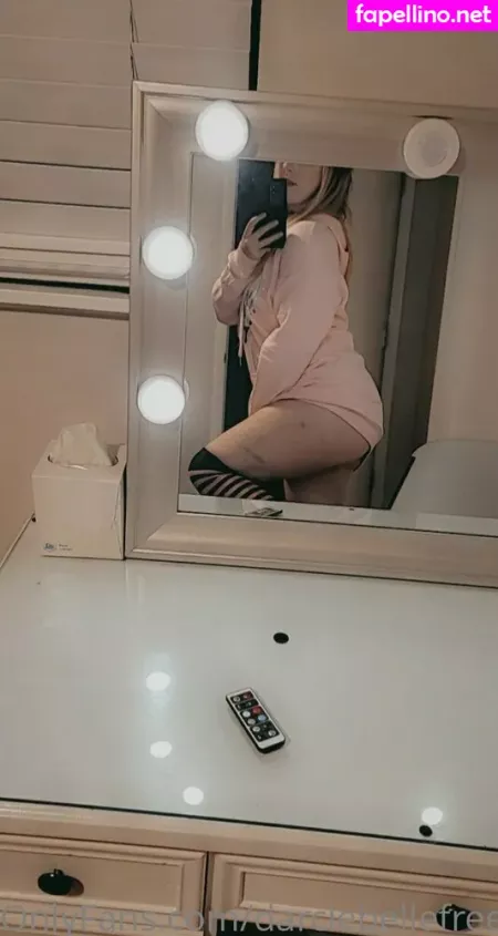 Darciebellefree OnlyFans Thumbnail #7ZTtFKegZo