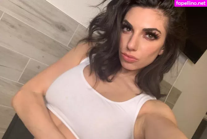 Darciedolcexxx OnlyFans Thumbnail #Pau4UYPBnV
