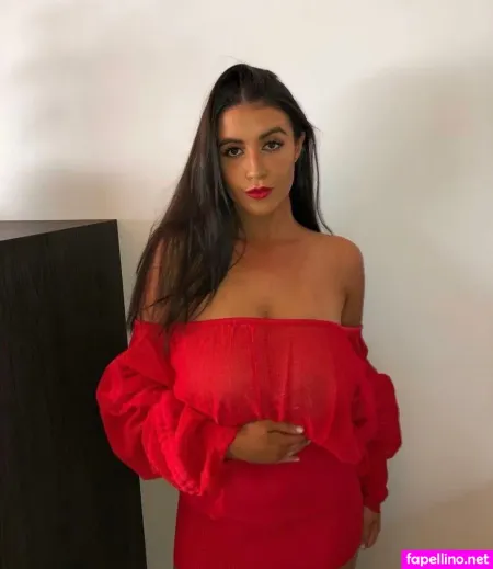 Darcy Buchan OnlyFans Thumbnail #2ozE6EMUWX