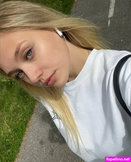 Daria Das Auto OnlyFans Thumbnail #dpYWzrN2At