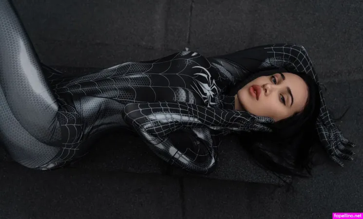 Daria Gurieva OnlyFans Thumbnail #gDNBW0lcN9