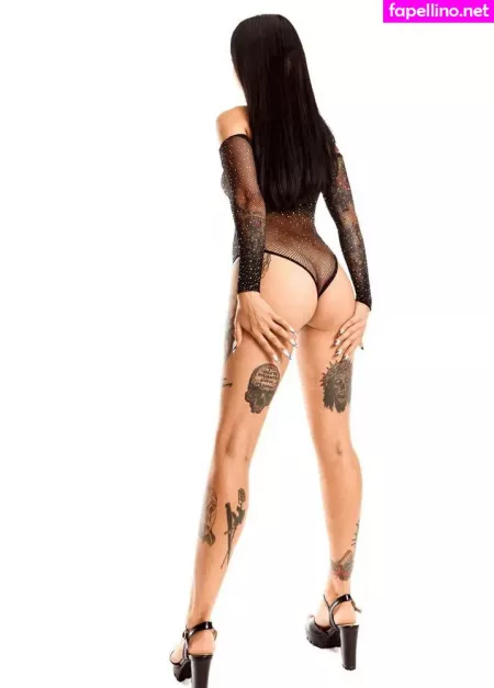 Daria Miyako Strong Bunny OnlyFans Thumbnail #NWJgljOl4B