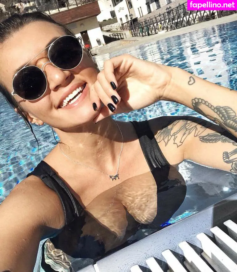 pereldaria, perelperel Nude Leaked OnlyFans Photo #0rxk5dCuSs