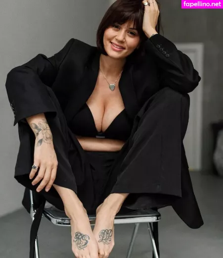 Daria Perel OnlyFans Thumbnail #e56eqHsnvU