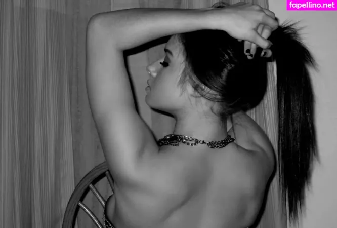 Daria Thibault OnlyFans Thumbnail #nUlsOVRaoK