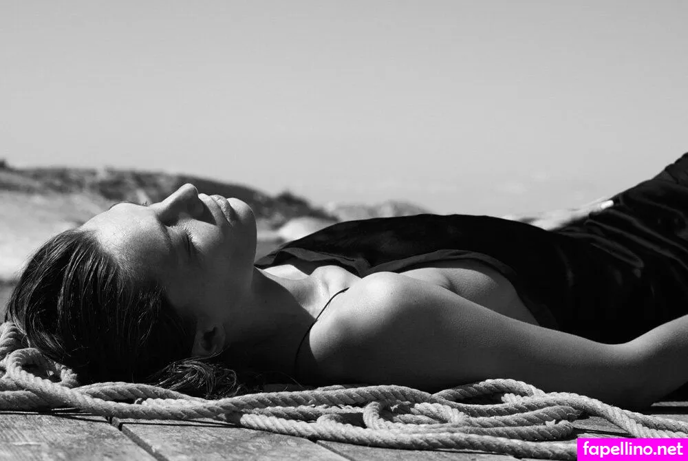 Daria Werbowy Nude Leaked OnlyFans Photo #9ckTGVeIs8