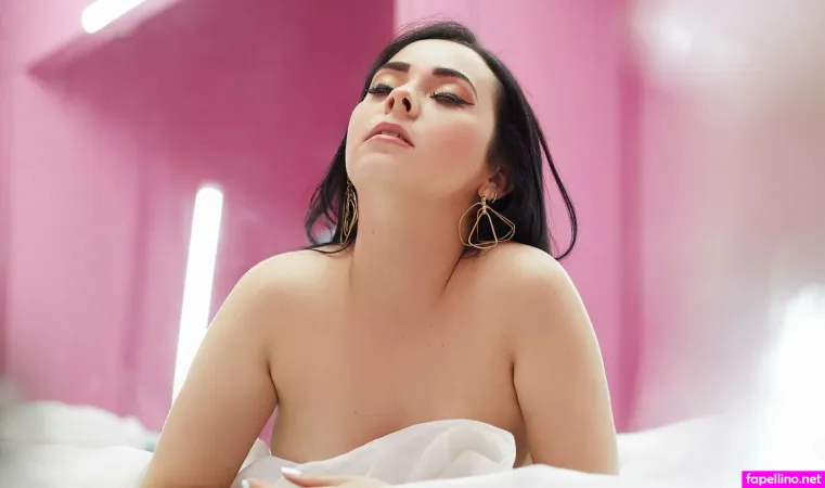 Darianafrancoq OnlyFans Thumbnail #1dmzre8M65